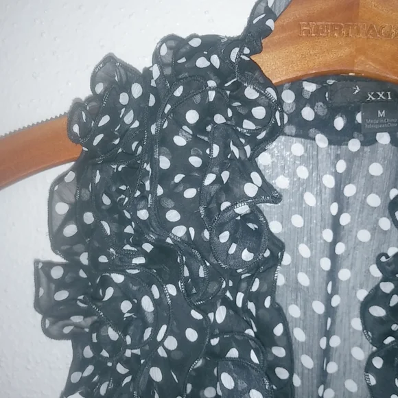 XXI M Sleeveless Black White Frilly Polka Dot Wrap Top Long Sash Top - Picture 5 of 7